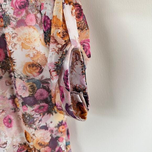 Designs by Priti Vora Floral Tunic 3/4 Sleeves Velvet Trim Embellished Pink S - Picture 6 of 8